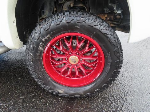 Used 2012 Nissan Titan SV w/ SV Value Truck Pkg image 10