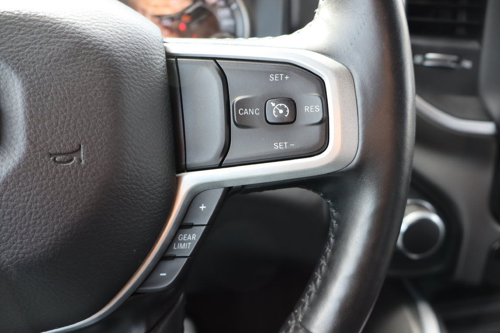 Used 2020 RAM 1500 Big Horn AWD/4WD image 8