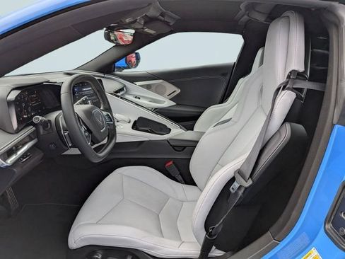 Used 2021 Chevrolet Corvette Stingray Preferred Cpe w/ 2LT RWD image 19