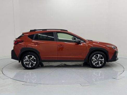 Certified 2025 Subaru Crosstrek 2.0i Premium image 6