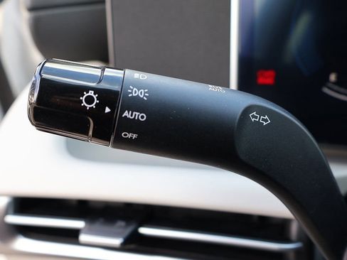 Used 2025 Hyundai Tucson SE image 42