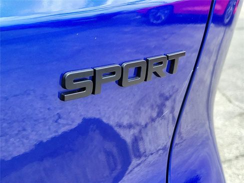 Used 2025 Honda CR-V Sport-L image 9
