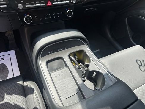 Used 2026 Hyundai Palisade SEL FWD image 22