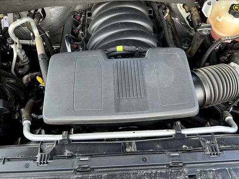Used 2023 Chevrolet Silverado 1500 High Country w/ High Country Premium Package AWD/4WD image 32