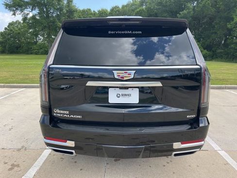 New 2026 Cadillac Escalade Luxury w/ Touring Package AWD/4WD image 5