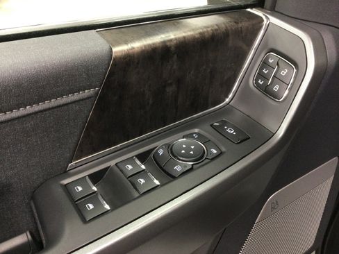 New 2026 Ford F350 Lariat image 21