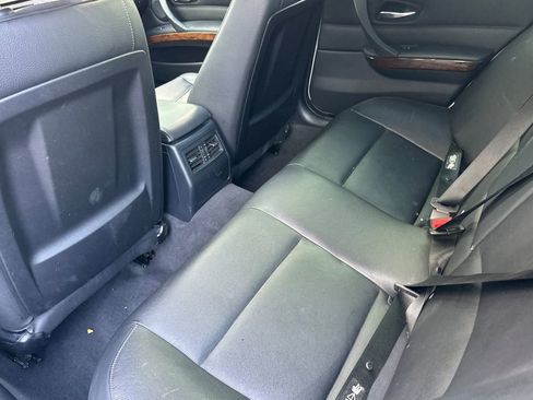 Used 2011 BMW 335i Sedan RWD image 12