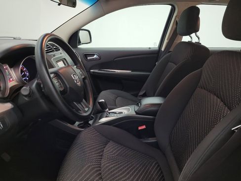 Used 2015 Dodge Journey American Value Package w/ Flexible Seating Group image 17