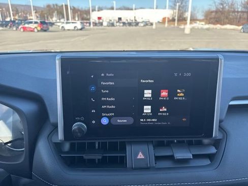 Certified 2024 Toyota RAV4 XLE image 29