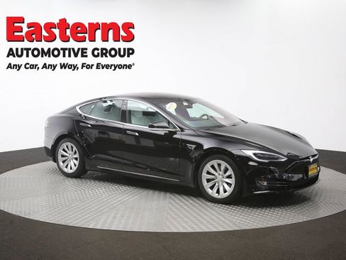 Used 2017 Tesla Model S 60D AWD/4WD image 44