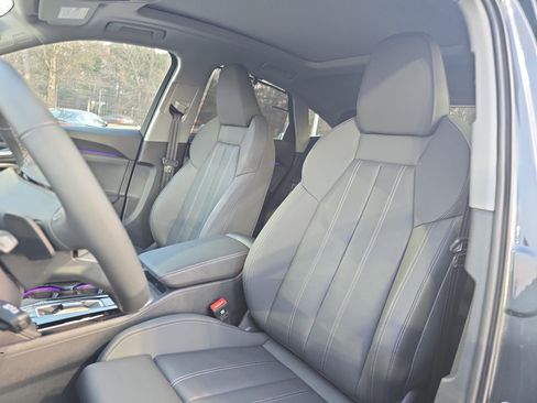 New 2025 Audi Q5 Premium Plus image 15