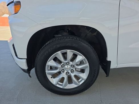 Used 2021 Chevrolet Silverado 1500 Custom image 33