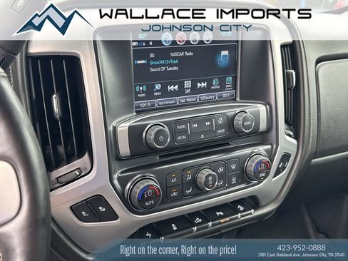 Used 2017 GMC Sierra 1500 SLT w/ SLT Premium Package AWD/4WD image 21