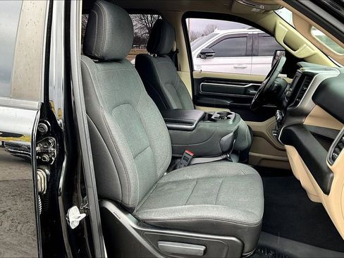 Used 2019 RAM 1500 Big Horn image 7