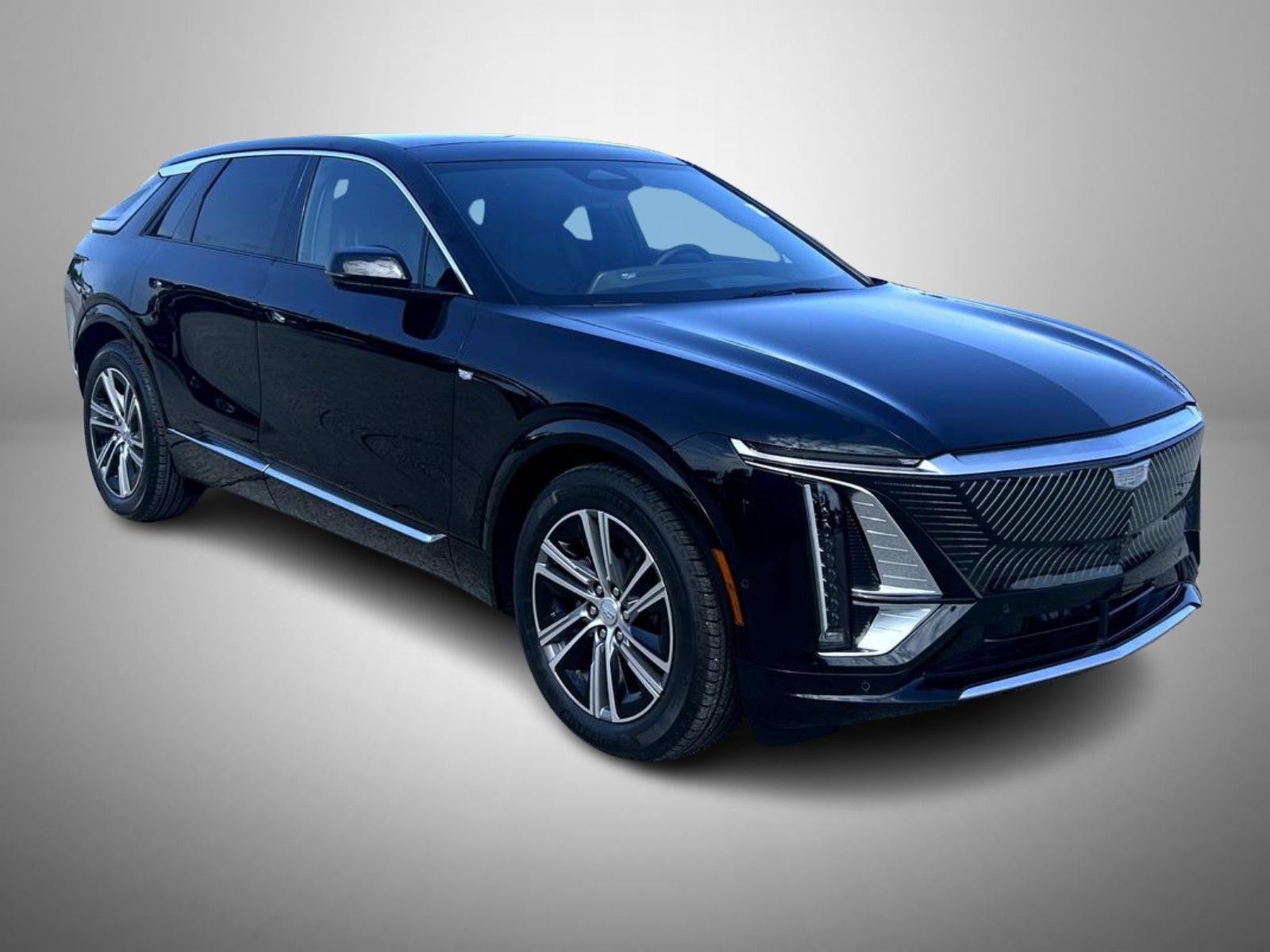 Certified 2026 Cadillac Lyriq Premium Luxury w/ LPO, Floor Liner Package AWD/4WD image 3