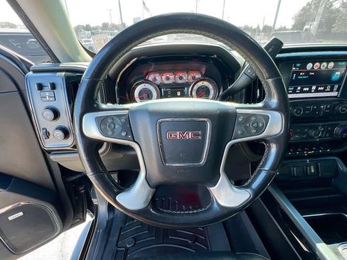 Used 2018 GMC Sierra 1500 SLT AWD/4WD image 12
