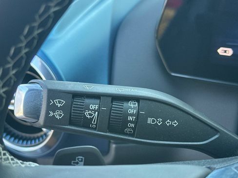 Used 2024 Chevrolet Equinox EV LT FWD image 34
