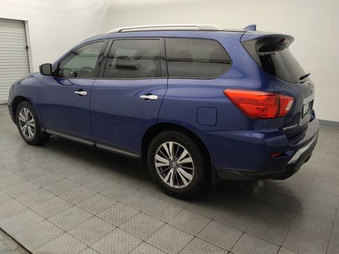 Used 2020 Nissan Pathfinder S FWD image 3