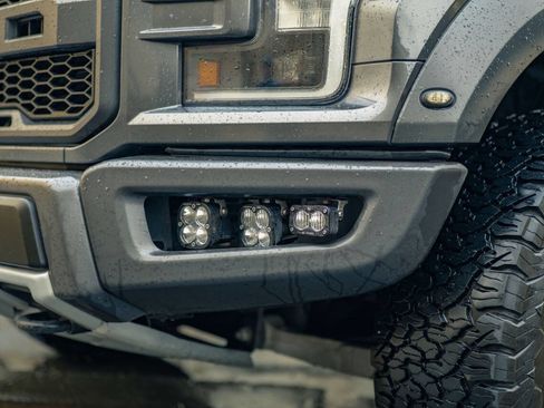 Used 2017 Ford F150 Raptor w/ Equipment Group 802A Luxury image 19