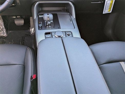 Used 2025 MAZDA CX-90 3.3 Turbo S w/ Premium Package image 20