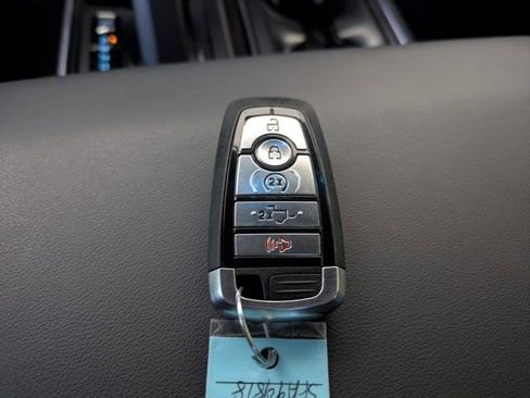 Used 2025 Ford F150 Raptor image 32