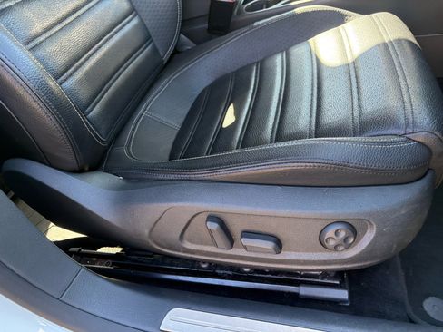 Used 2015 Volkswagen CC Sport image 14