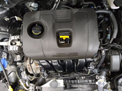 Used 2022 Kia Forte LXS FWD image 30