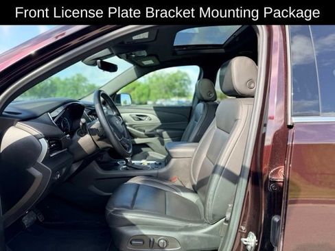 Used 2023 Chevrolet Traverse LT w/ LT Premium Package AWD/4WD image 8