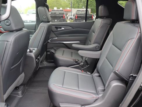 New 2026 Chevrolet Traverse Z71 w/ Enhanced Driving Package AWD/4WD image 25