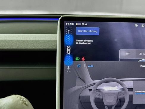 Used 2025 Tesla Model 3 RWD image 17