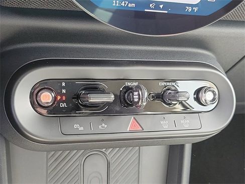 Used 2025 MINI Cooper 2-Door Hardtop image 14