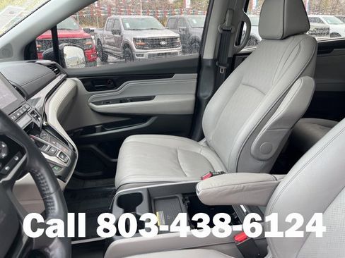 Used 2023 Honda Odyssey Elite image 10