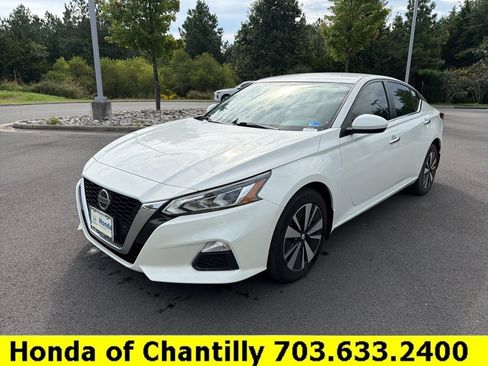 Used 2021 Nissan Altima 2.5 SV AWD/4WD image 3
