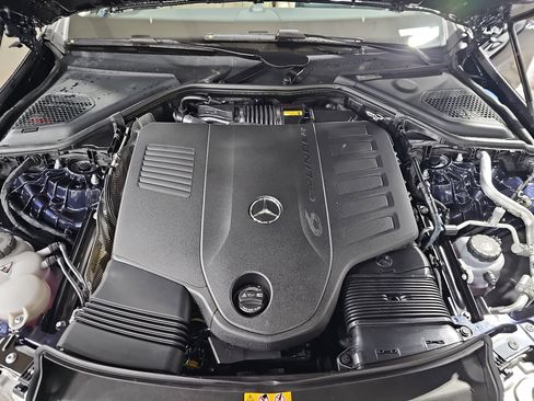 New 2026 Mercedes-Benz E 450 4MATIC Sedan image 32