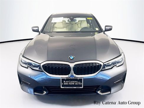 Used 2022 BMW 330i xDrive 330i xDrive w/ Premium Package image 2