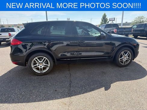 Used 2014 Porsche Cayenne AWD/4WD image 8
