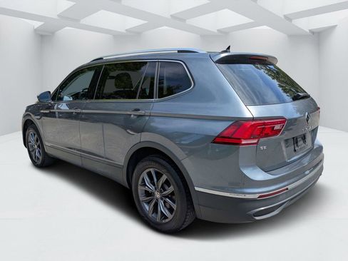 Used 2023 Volkswagen Tiguan SE FWD image 5