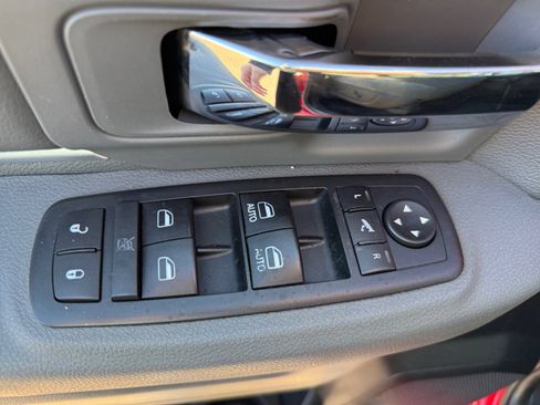 Used 2016 RAM 1500 Big Horn image 13