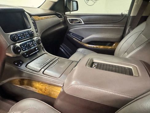 Used 2017 GMC Yukon XL Denali w/ Open Road Package image 15