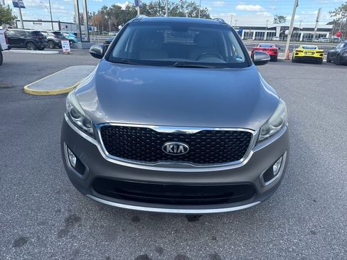 Used 2016 Kia Sorento EX w/ EX Touring Package image 3