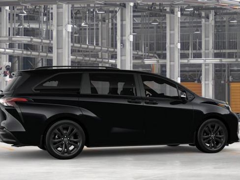New 2026 Toyota Sienna XSE FWD image 13