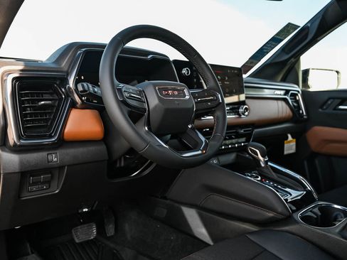 New 2026 GMC Canyon AT4 w/ Nightfall Essentials Package image 17