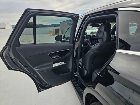 New 2026 Mercedes-Benz GLC 300 image 15