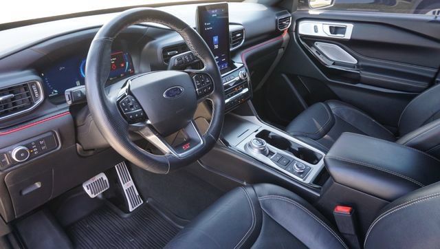 Used 2021 Ford Explorer ST w/ Equipment Group 401A AWD/4WD image 9