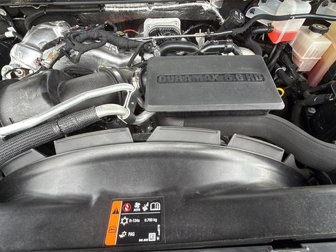 Used 2024 GMC Sierra 2500 Denali Ultimate image 25