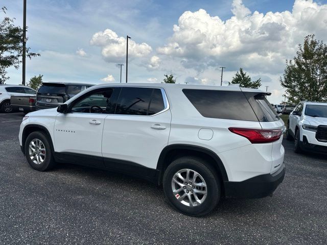 Used 2020 Chevrolet Traverse LS w/ LPO, Floor Liner Package FWD image 5
