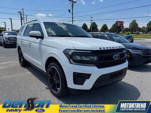 Used 2023 Ford Expedition Limited AWD/4WD image 1