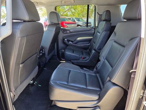 Certified 2016 Chevrolet Suburban LT w/ Max Trailering Package image 15