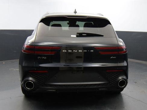 Used 2025 Genesis GV70 2.5T w/ Sport Prestige Package image 4