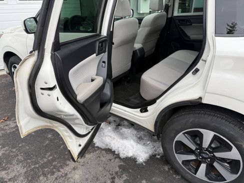 Used 2018 Subaru Forester 2.5i Premium AWD/4WD image 13
